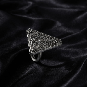 triangle shape adjustable ring vintage style