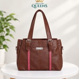 Dark brown crossbody bag of 3 chambers